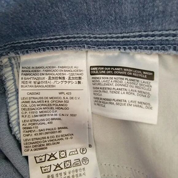 Levis High Rise Slim Leg Jeans Women Size 27 Light Wash Pull On Stretch - Picture 9 of 10